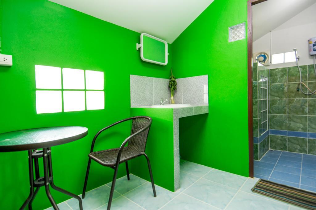 Sarm Mork Guest House 매홍손 외부 사진
