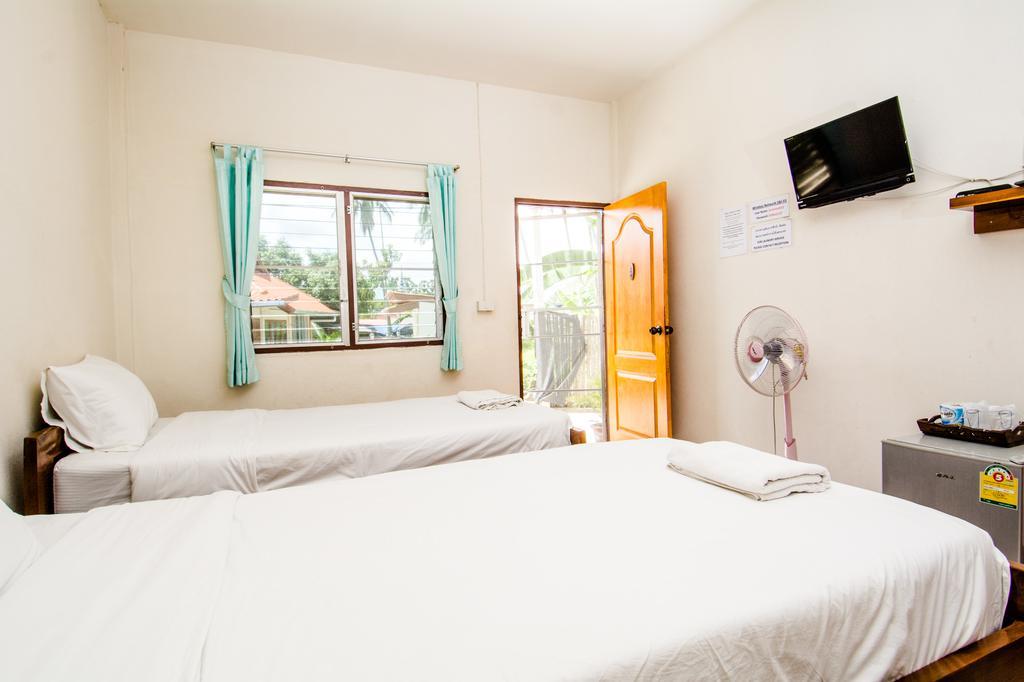 Sarm Mork Guest House 매홍손 외부 사진