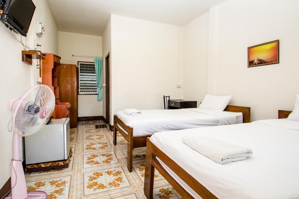 Sarm Mork Guest House 매홍손 외부 사진