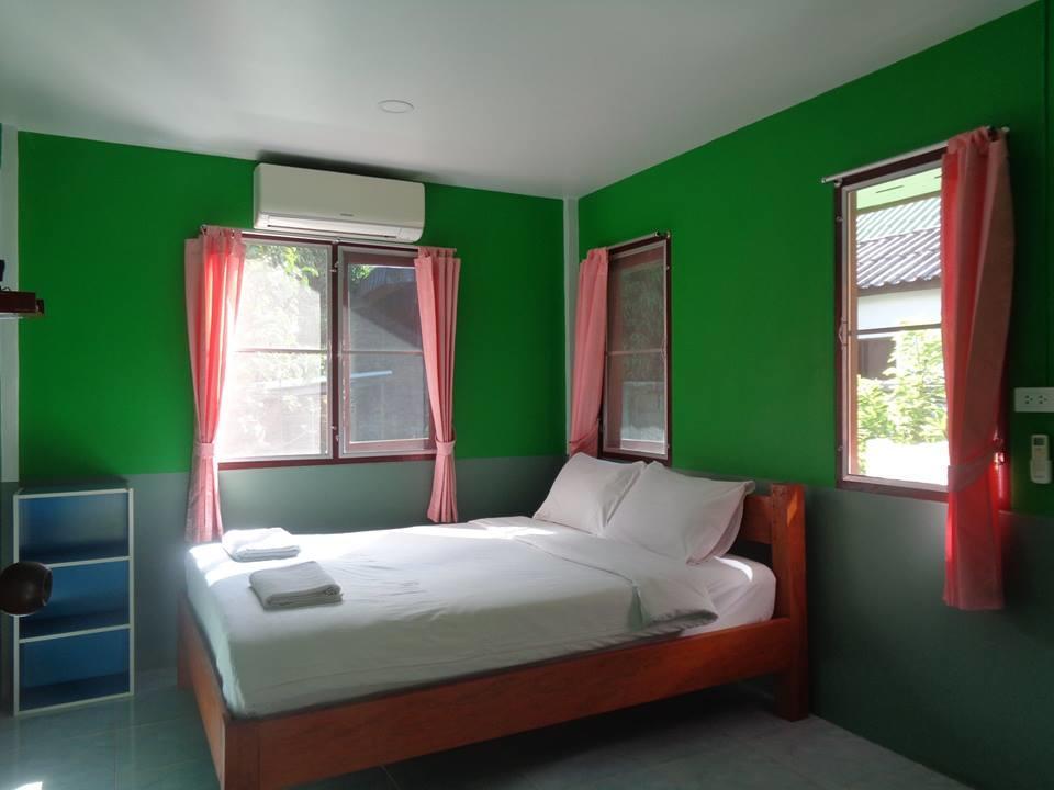 Sarm Mork Guest House 매홍손 외부 사진